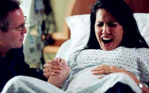 生孩子快对产妇身体伤害小吗,生产时间过长对胎儿影响