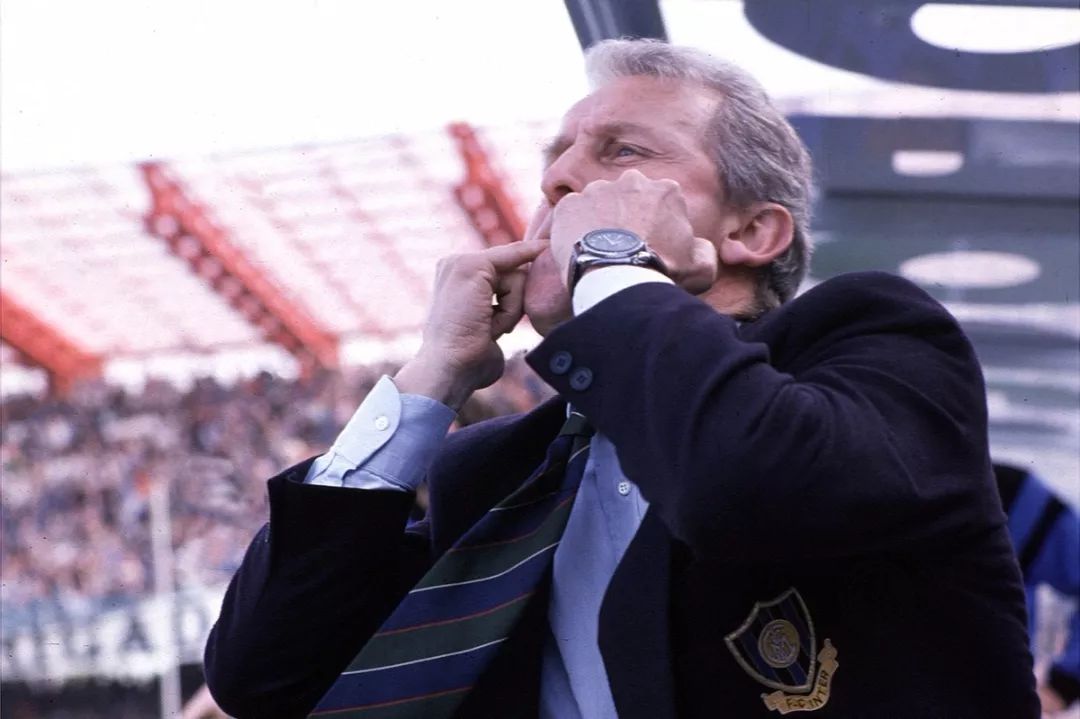 主教练罕见暴怒,主教练暴躁时刻