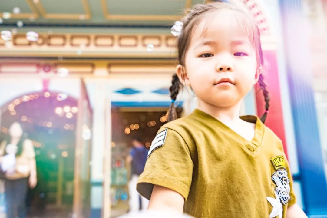 小小布历险记,香港迪士尼小小世界游记