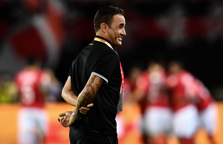 卡帅上港恒大集锦,卡帅暴怒上港