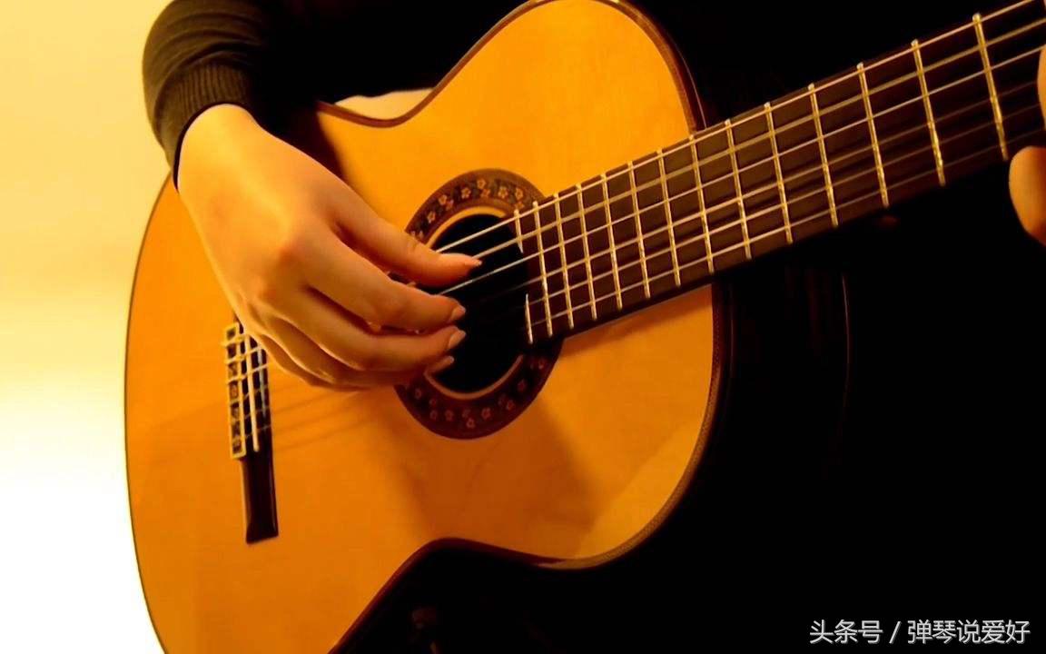 弹吉他右手不灵活怎么办,弹吉他右手反应不过来