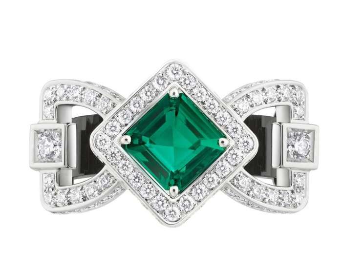 璺槗濞佺櫥棣栭グ鐨勭粡鍏告,璺槗濞佺櫥lvbergamo绯诲垪妫曟鐩樻牸