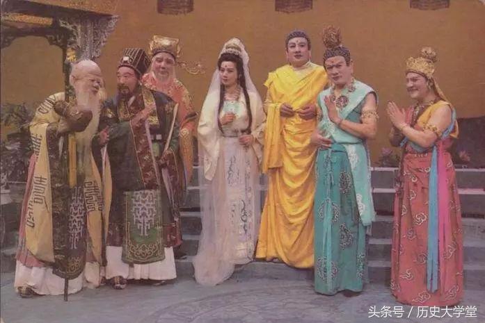 小雷音寺黄眉怪故事简介,小雷音寺的黄眉怪是谁