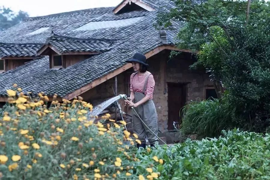 妈妈和孩子一起解决问题,妈妈和宝宝一起生病怎么办