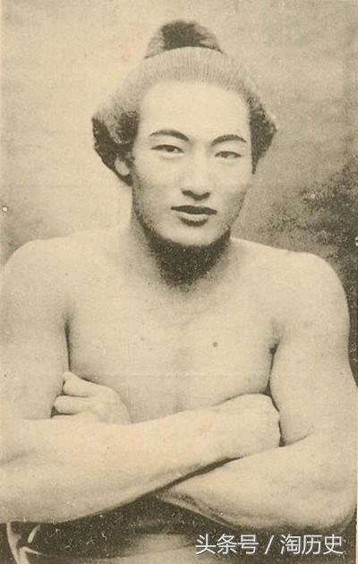 岛国人选出100年前的10大*男美**子，第6个形如水桶，第10个出乎意料