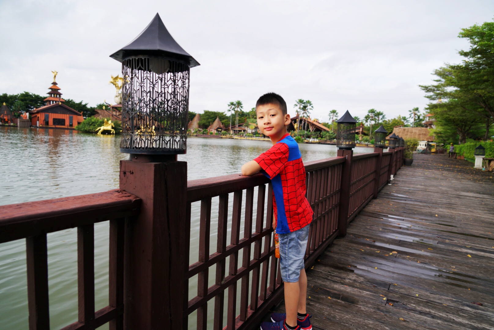 慢行曼谷，和宝贝一起圆一个少年英雄梦