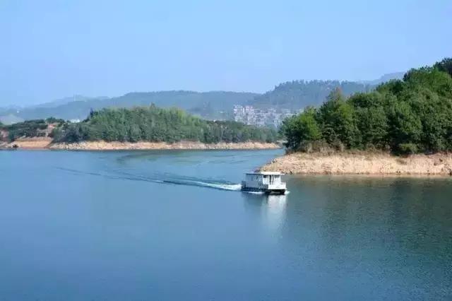 40岁大叔改造老宅,一位大叔改造农村自建房