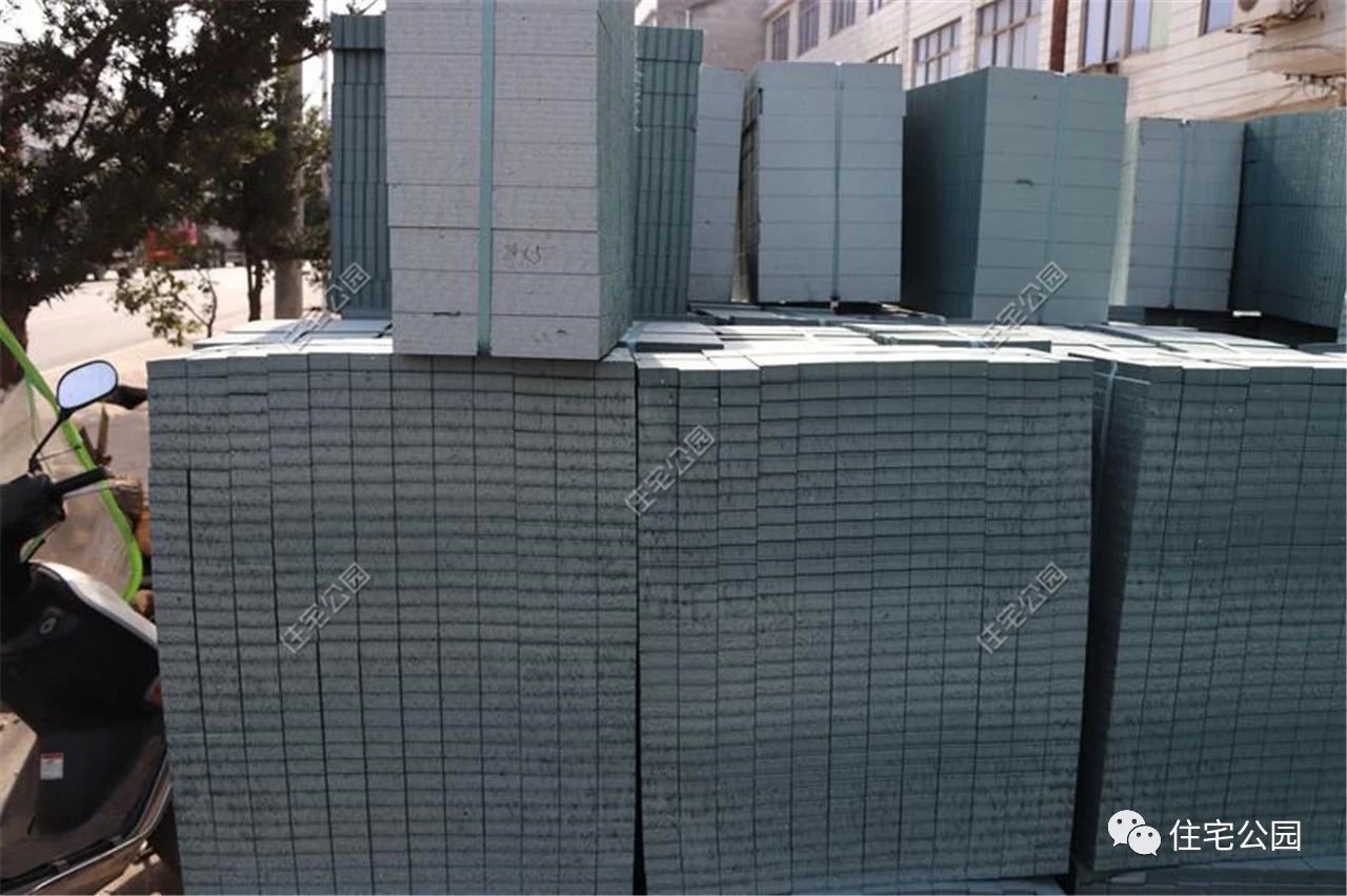 自制农村房屋外墙保温板,农村自建别墅外墙保温挤塑一体板