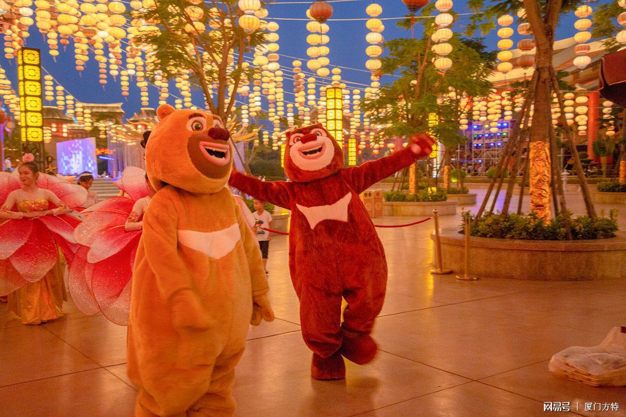 百鬼夜行欢乐谷万圣节,万圣节纽约百鬼夜行