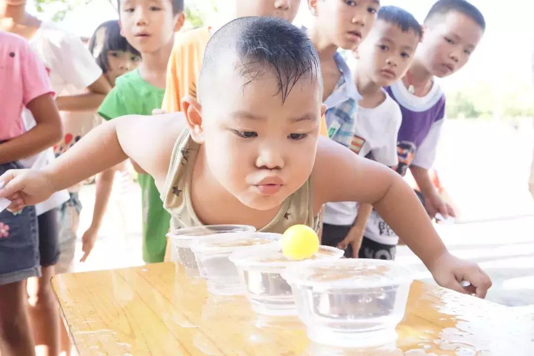爱是此刻的相遇——东方红平安希望小学合唱团诞生记