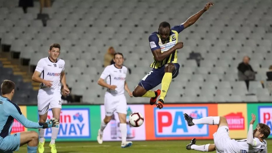 星周刊,飞人传奇博尔特告别赛场