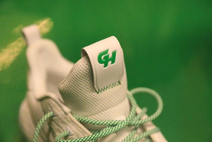 十月围城杀出重围,十月围城