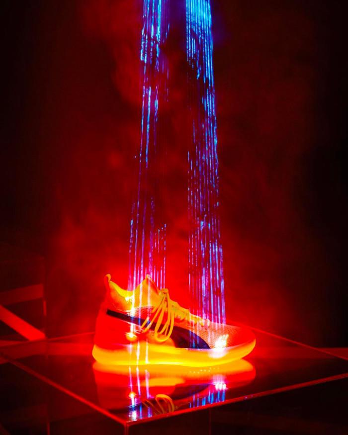 十月围城杀出重围,十月围城