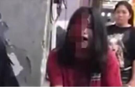 踩了别人的鞋需要赔偿吗,踩了别人的鞋子道歉了