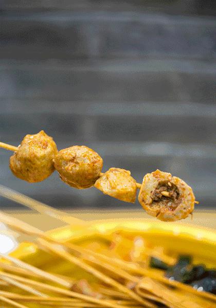 150平串串店营业额,一家90平方的串串店月营业额