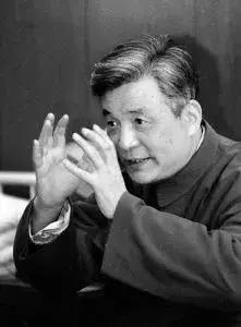 他来自安徽第一家族,生个儿子被数十亿华人敬仰