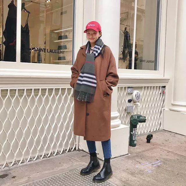 冬季穿这三款大衣别乱配靴子,适合搭配中长款大衣的靴子