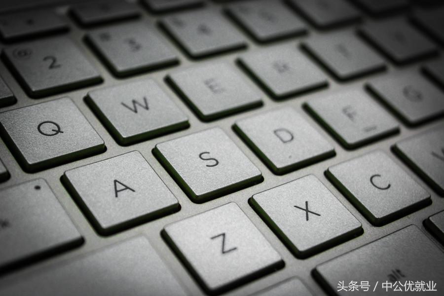 键盘字母排列讲解,键盘字母顺序为什么是这么安排