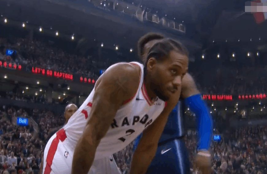 抬走，下一个！36+17+5+4，看到这孩子就想轻轻说一句：你是MVP