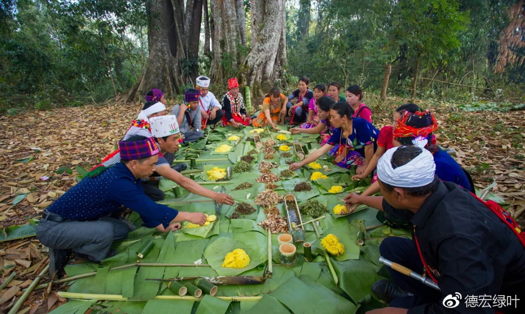 德宏美食攻略一日游,德宏美食古镇