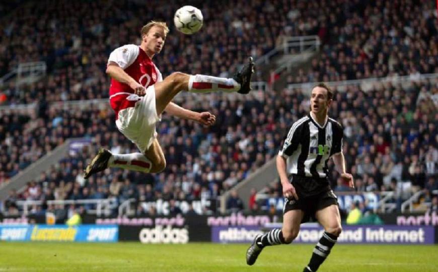 鑾辨柉鐗瑰煄鑰佹澘鍧犳満閬囬毦鎾姤,鑾辨柉鐗瑰煄缁寸寽鍧犳満