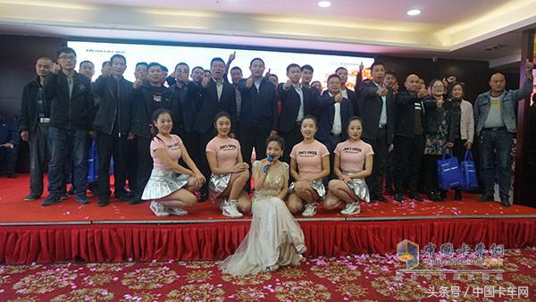 一场答谢会瞬间卖出福田瑞沃中卡88台，当问及缘由时，卡友这样说