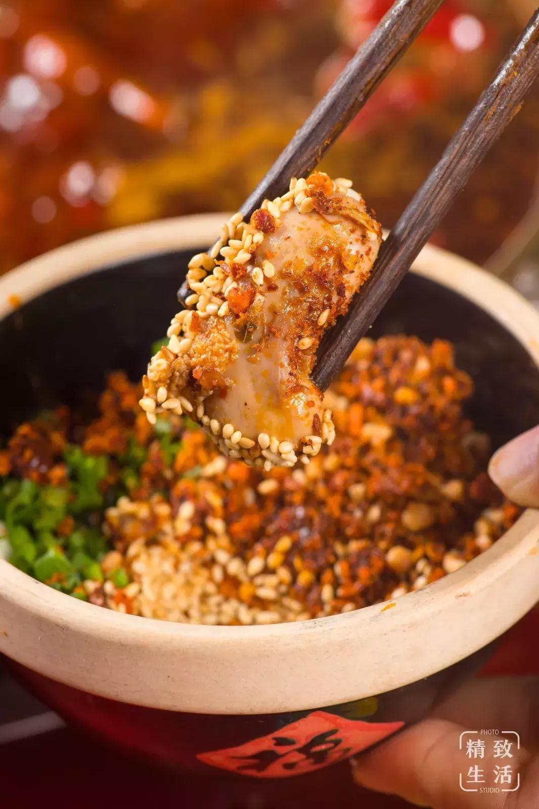 让成都大军堵车的「排队王」，魔都终于等到你！4.8折开鸿运！