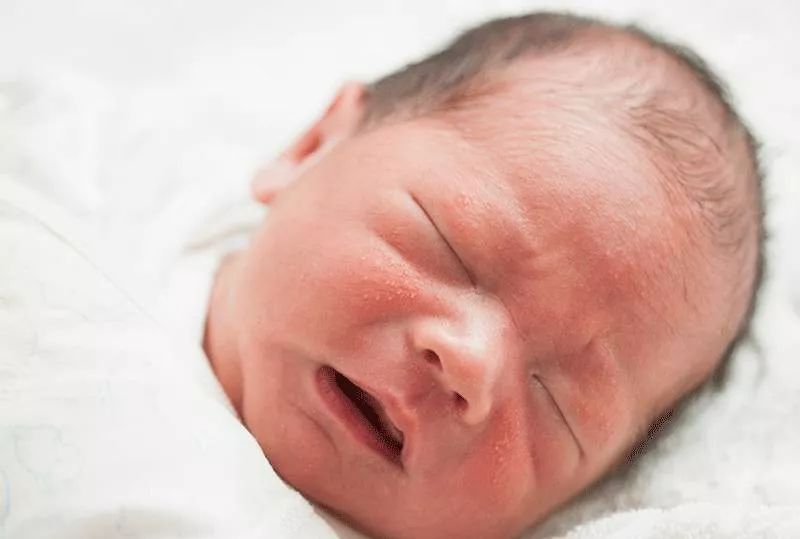 0岁小宝宝有没有抵抗力,0岁婴儿需要注意什么