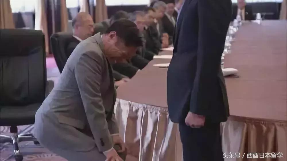 日本艺人丑照大集合，看完会不会粉转路人了？