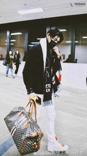 周汤豪aj3,周汤豪黑黄aj