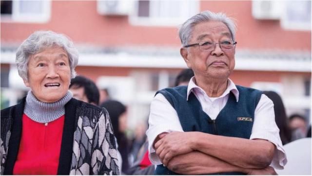 我眼中的褚时健,媒体赞扬褚时健