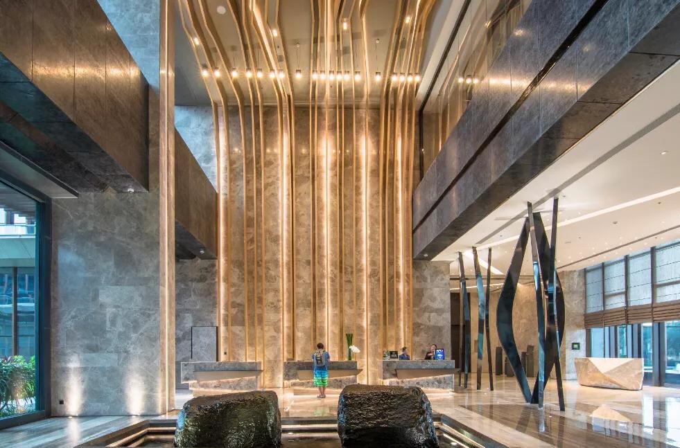 开始转型的万丽酒店焕然一新！时尚？炫酷？