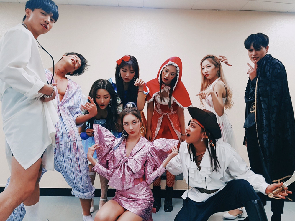 李宣美穿短裙子 (李宣美红毯2018)