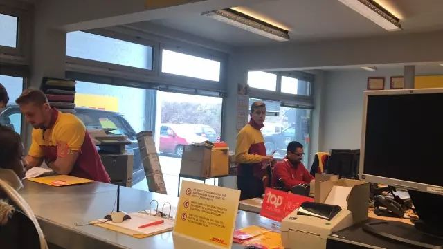 从中国开车来巴黎,从中国开车到欧洲