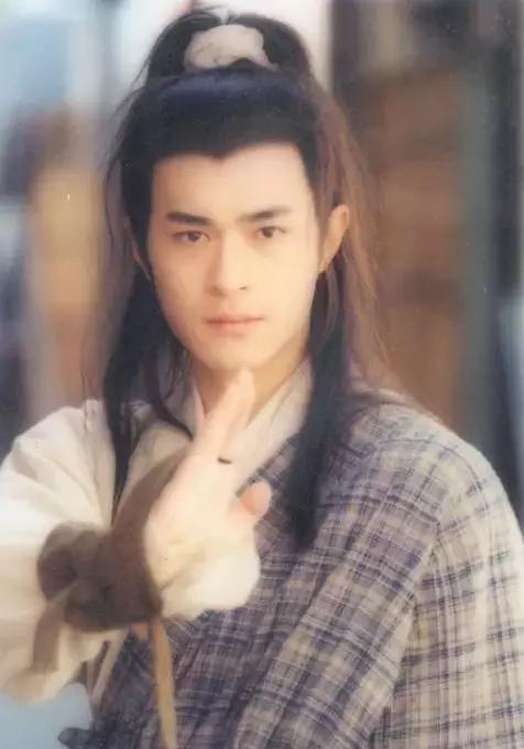 世间再无金大侠,射雕英雄成绝响!