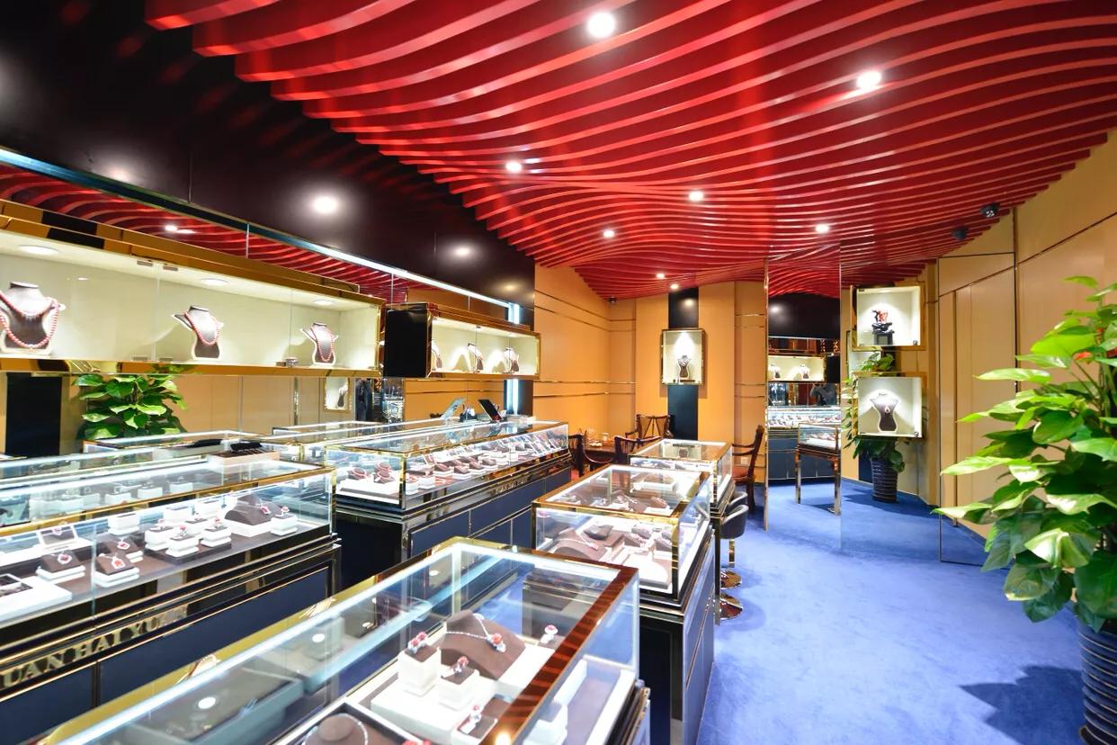 拉萨阿卡红珊瑚珠宝店,纯天然红珊瑚珠宝店