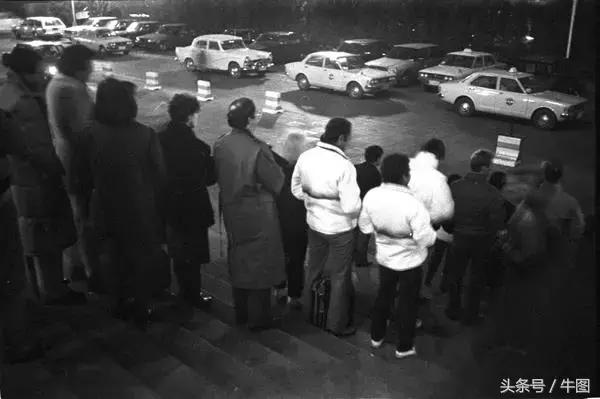 名家名作｜王文澜：年代范儿！40年，从老北京到新北京