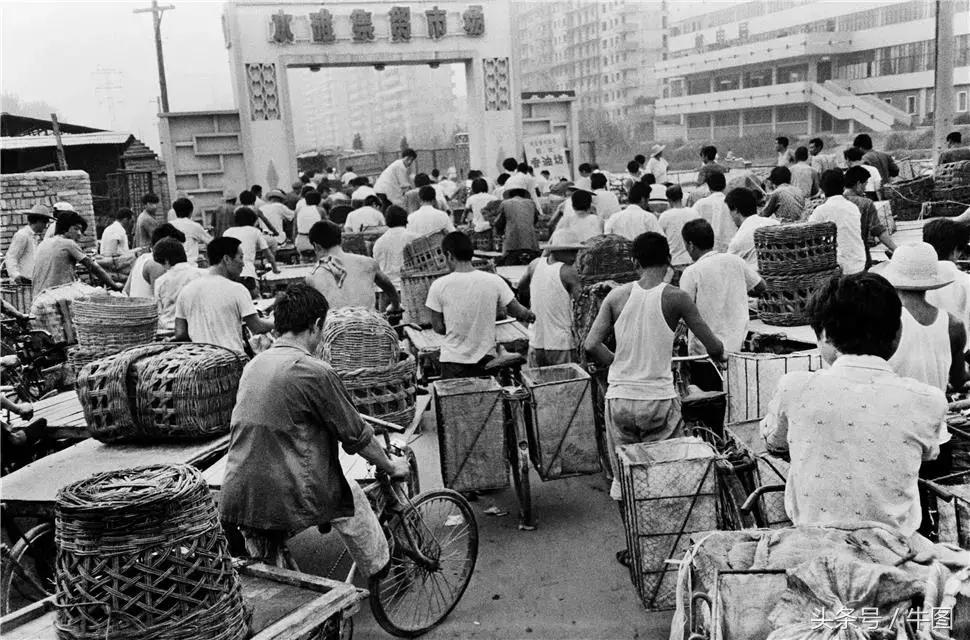 名家名作｜王文澜：年代范儿！40年，从老北京到新北京