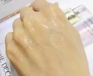 黛珂的小紫瓶精华好用吗,黛珂小紫瓶和雅诗兰黛精华哪个好