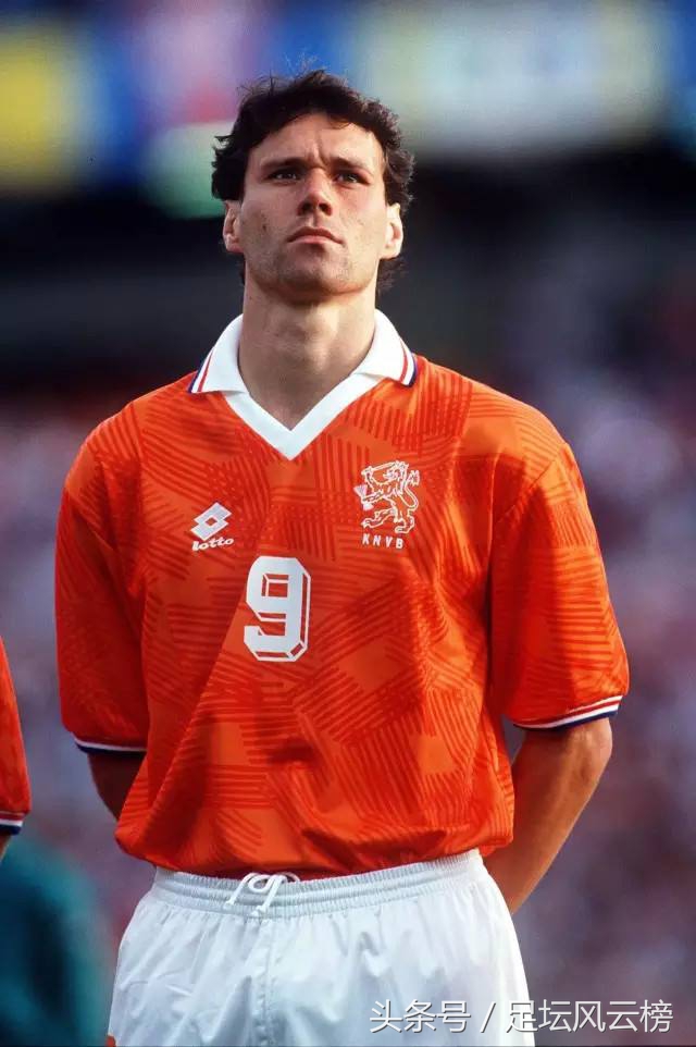 马尔科凌空抽射,世界足坛最好的传球大师