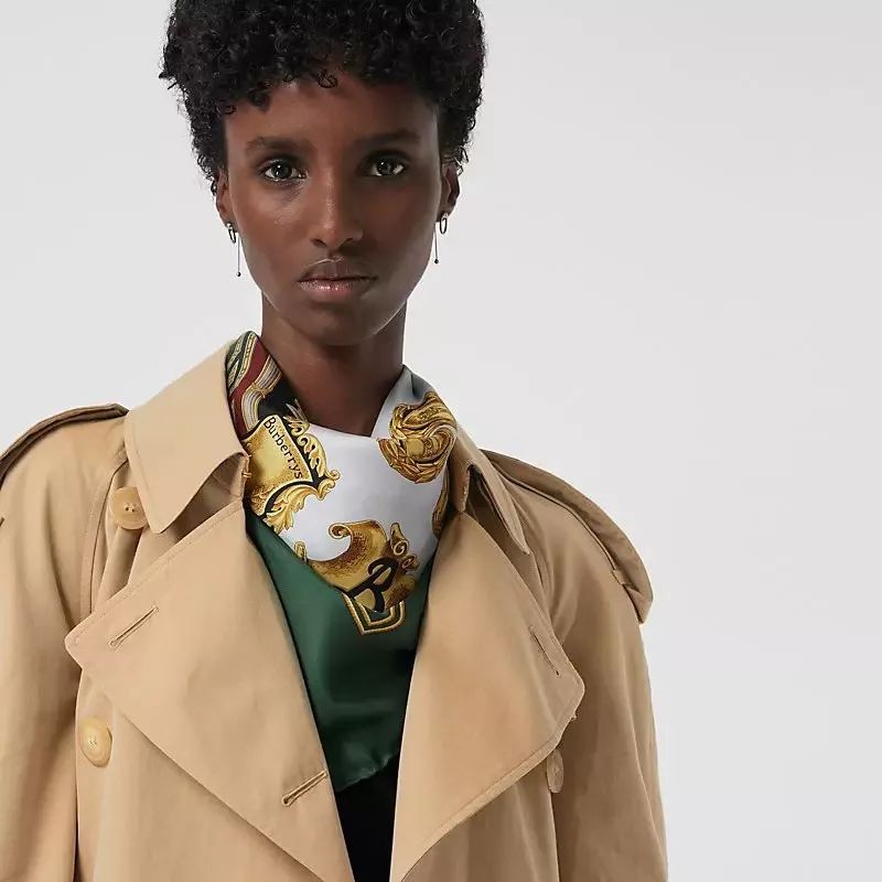 burberrythekensington风衣,burberryblacklabel风衣