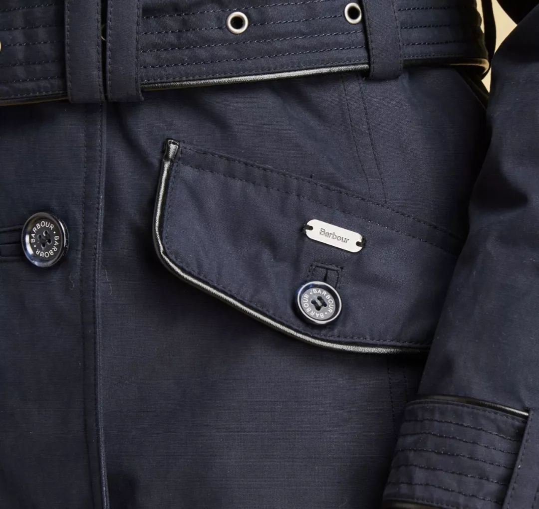 burberrylondonengland风衣,burberryblacklabel风衣