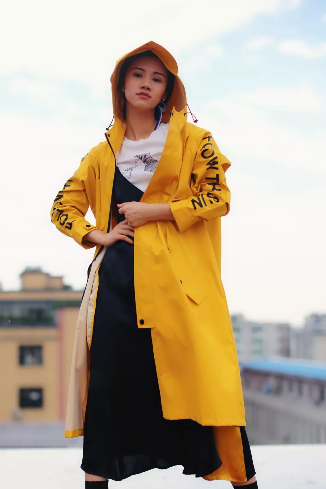 burberrylondonengland风衣,burberryblacklabel风衣