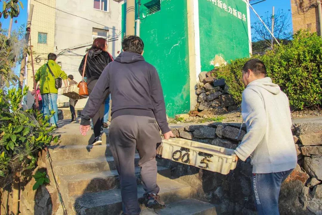 娴欐睙鍙板窞瀹濊棌鐢峰,鍙板窞瀹濊棌鐢风敓