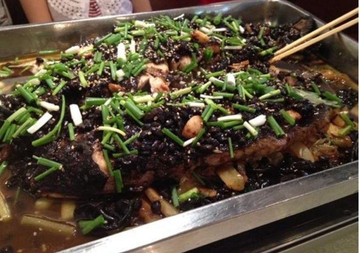 秘制烤鱼真材实料才能做出好味道,适合南方沿海清淡烤鱼飘香配方