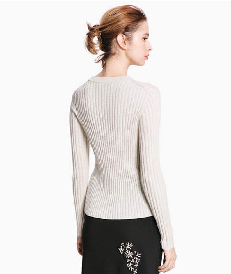 不是所有的羊绒衫都是柔软的么,质感柔软羊绒衫穿着舒服春秋