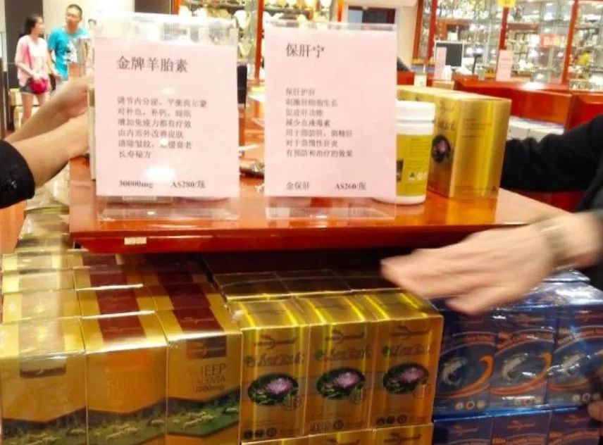 怒！名牌专坑中国游客？正品应该这样买！