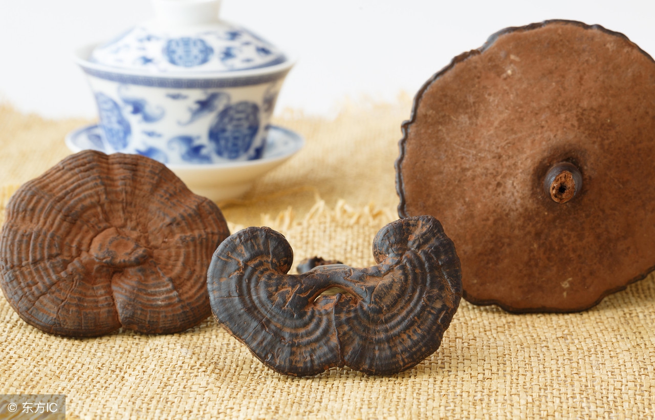 灵芝孢子粉怎么区分是否破壁,灵芝粉和灵芝孢子粉可以同时吃吗