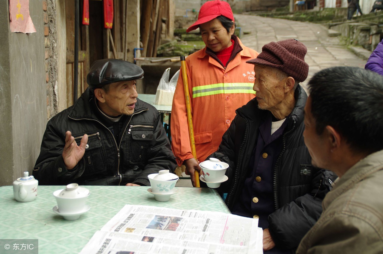 灰熊传说人物与故事,民间故事土狗有灵性