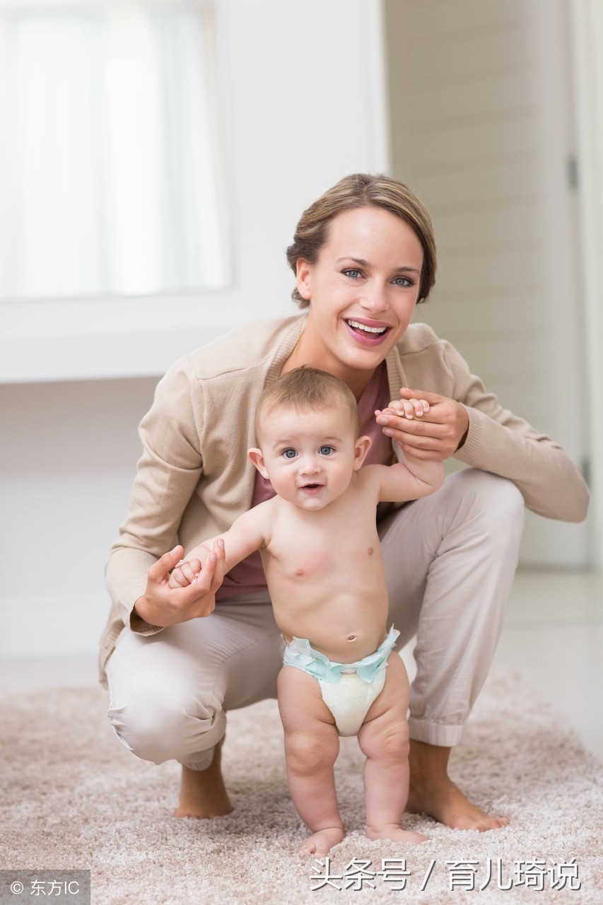 婴儿早学走路对腿好么,走路早的孩子容易什么病